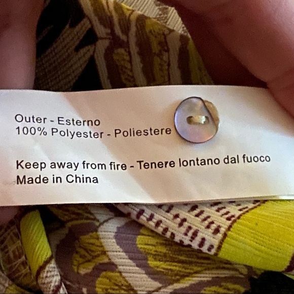 Traffic People semi sheer abstract floral blouse size small - Picture 7 of 9